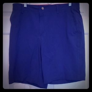 Southern Tide tide to trail performance shorts